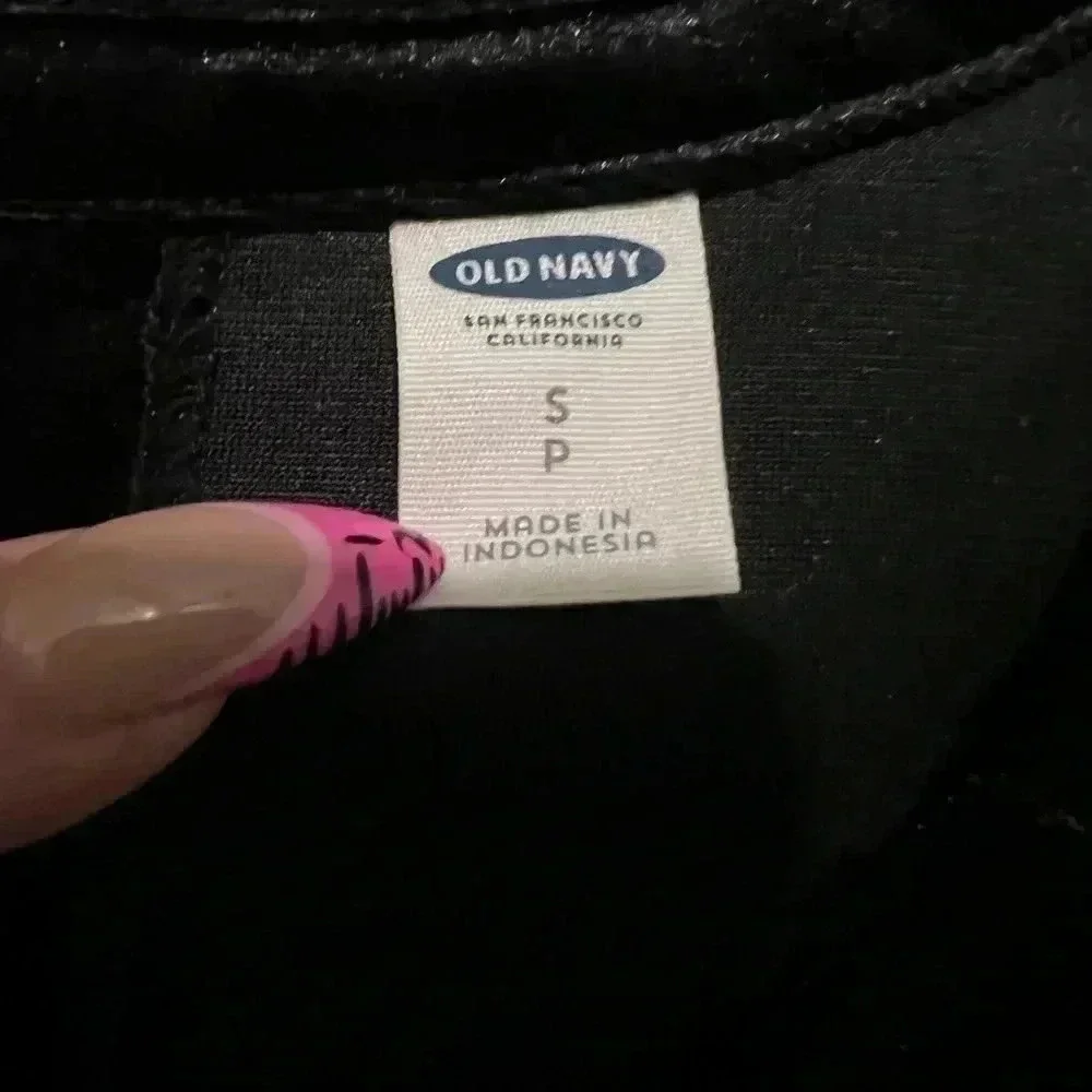 NWT Velvet Black Sleeveless Holiday Top - Picture 3 of 5